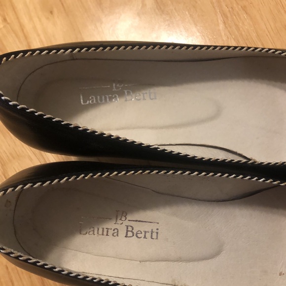 Shoes - Picture 2 of 7